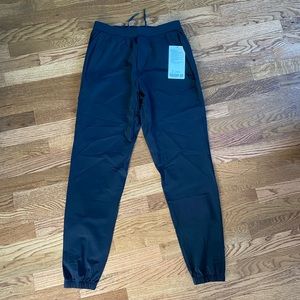 NEW - Lululemon Surge Jogger - Men’s S